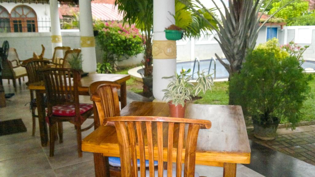 Serendib Guest House Negombo Exterior foto