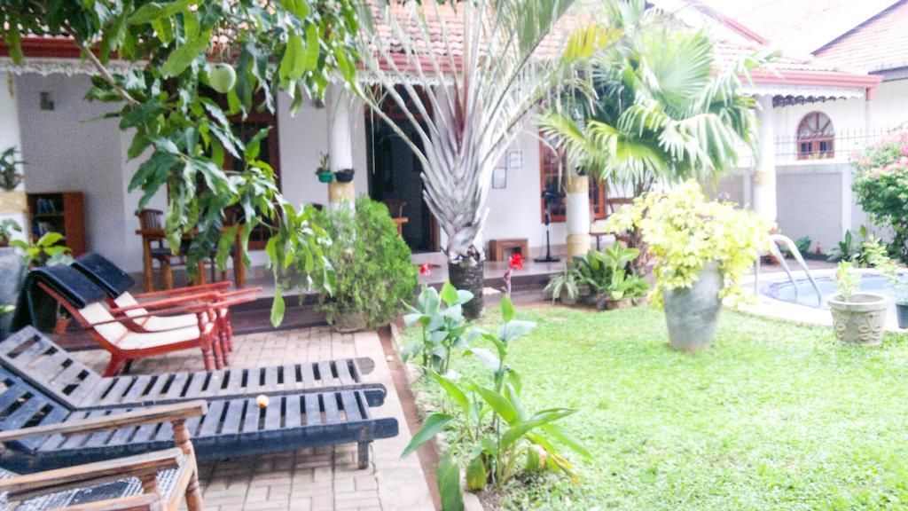 Serendib Guest House Negombo Exterior foto